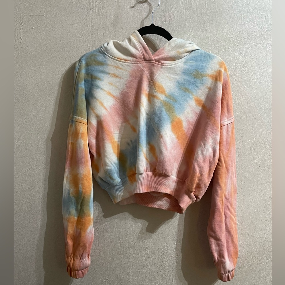 Womens Aeropostale cropped hooded sweatshirt!